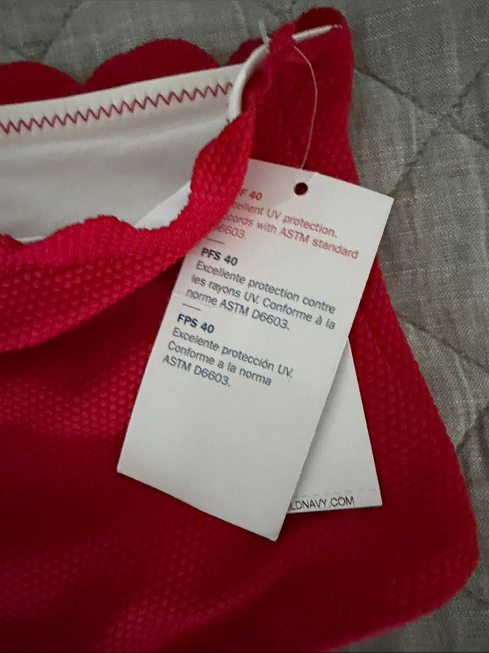 Old Navy Red One-Shoulder Scallop Trim Textured Swim Set